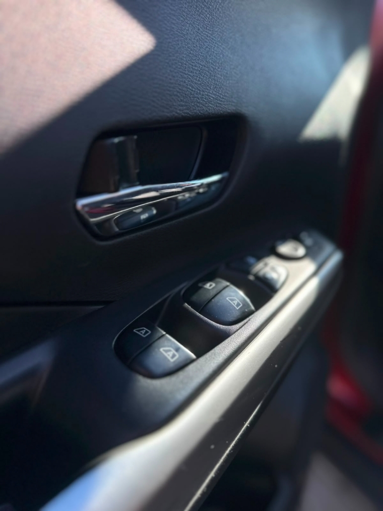 nissan kicks 1.6 16v flexstart sv 4p xtronic flex automatico 20196