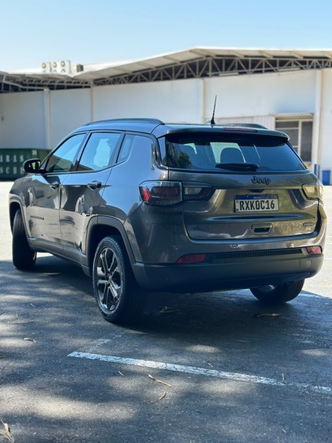 jeep compass 1.3 t270 turbo flex longitude at6 4p automatico 20225