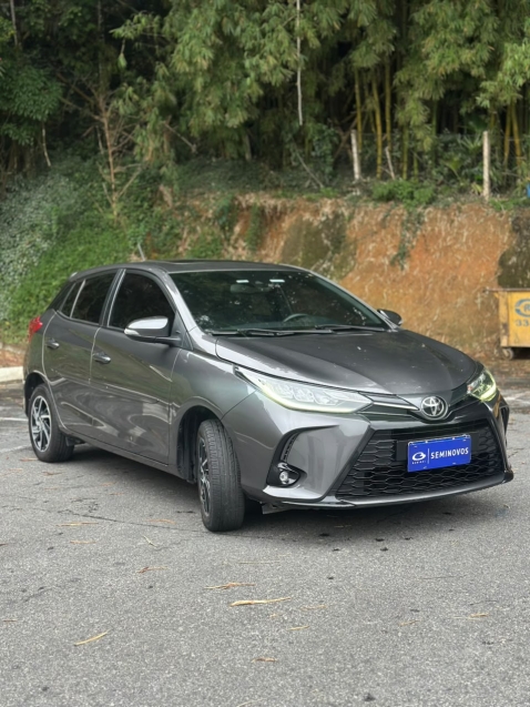 toyota yaris 1.5 16v flex xls connect multidrive 4p automatico 20232