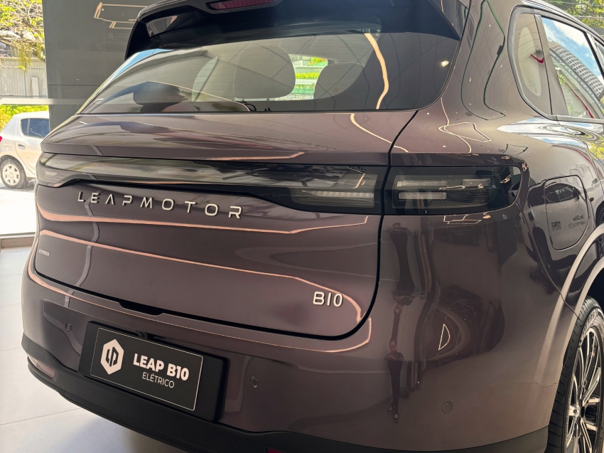 leapmotor b10 56,2 kw bev 26/27 0km7