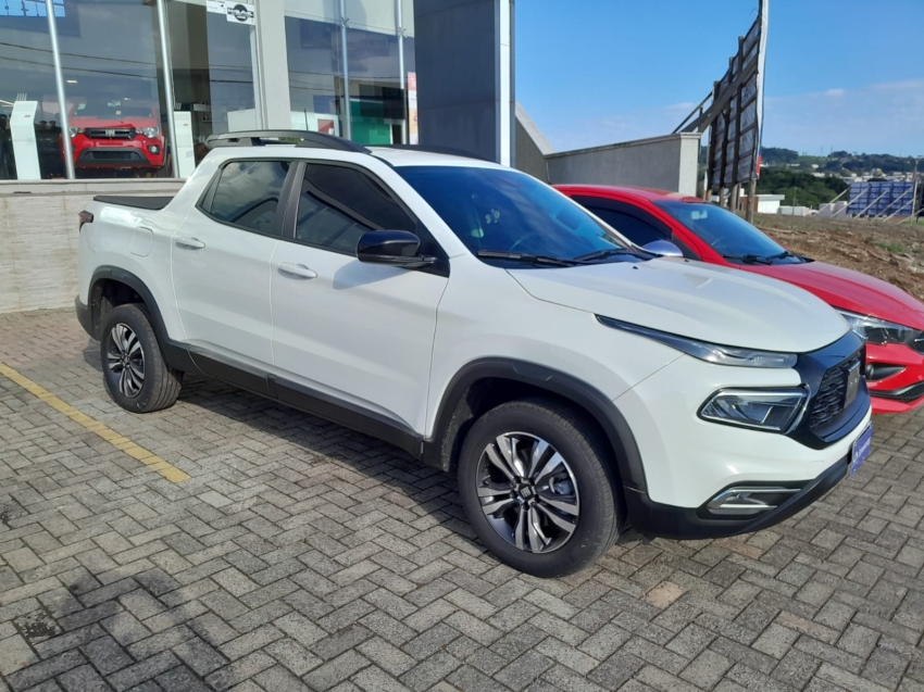 fiat toro 1.3 turbo 270 flex volcano at6 4p automatico 20250