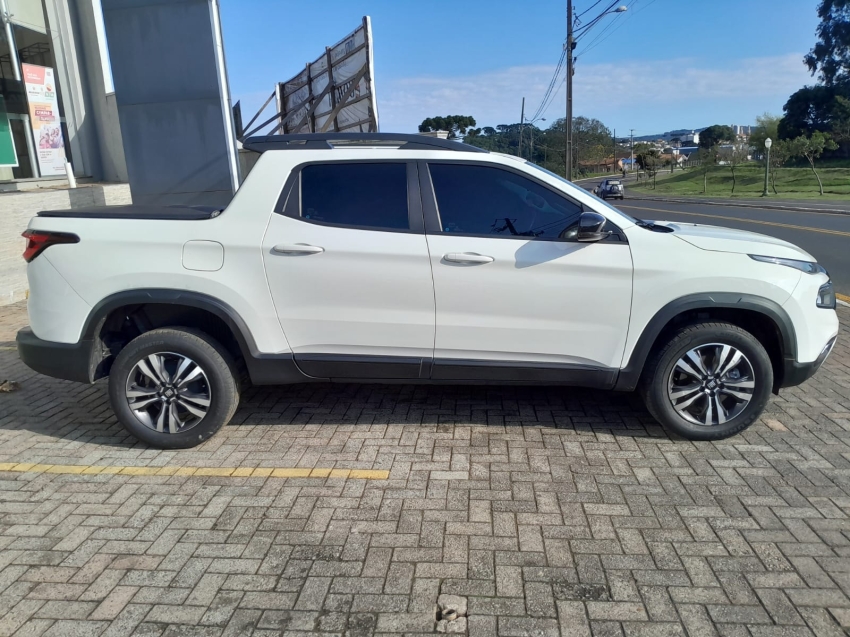 fiat toro 1.3 turbo 270 flex volcano at6 4p automatico 20253