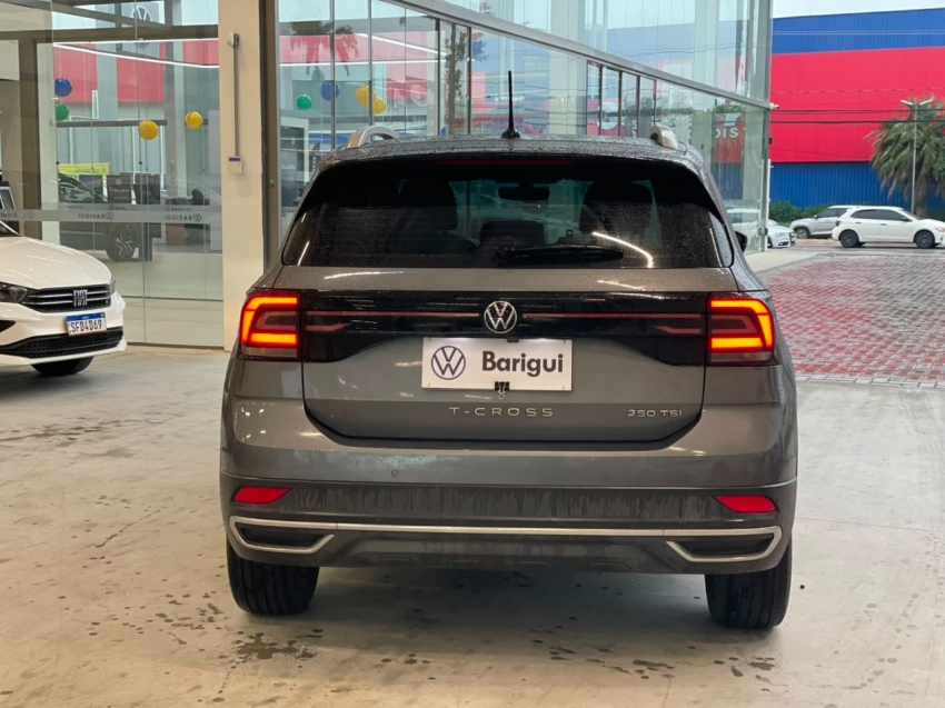 volkswagen t-cross 1.4 250 tsi total flex highline automatico 4p 20243