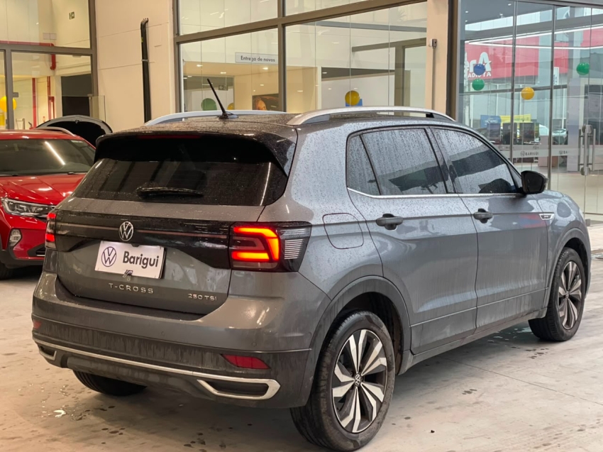 volkswagen t-cross 1.4 250 tsi total flex highline automatico 4p 20244