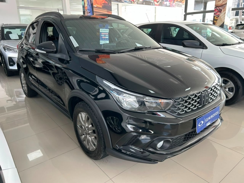 fiat argo 1.8 e.torq flex trekking at6 5p automatico 20211