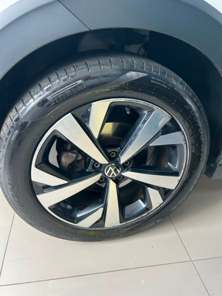 volkswagen nivus 1.0 200 tsi total flex highline automatico 5p 20246