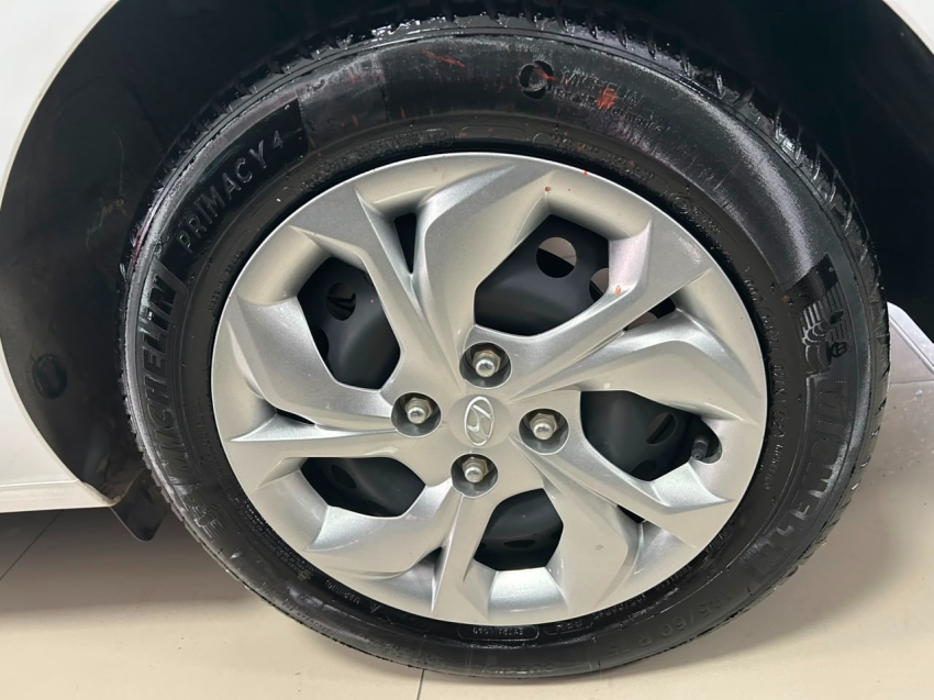 hyundai hb20s 1.0 12v flex comfort plus manual 5p 20256