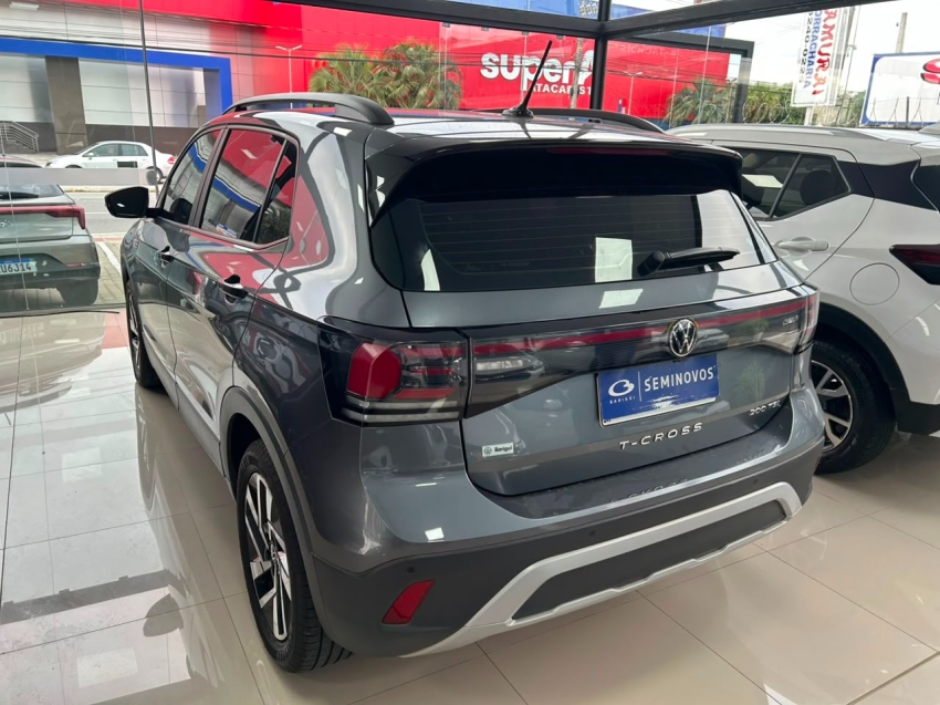 volkswagen t-cross 1.0 200 tsi total flex comfortline automatico 5p 20256