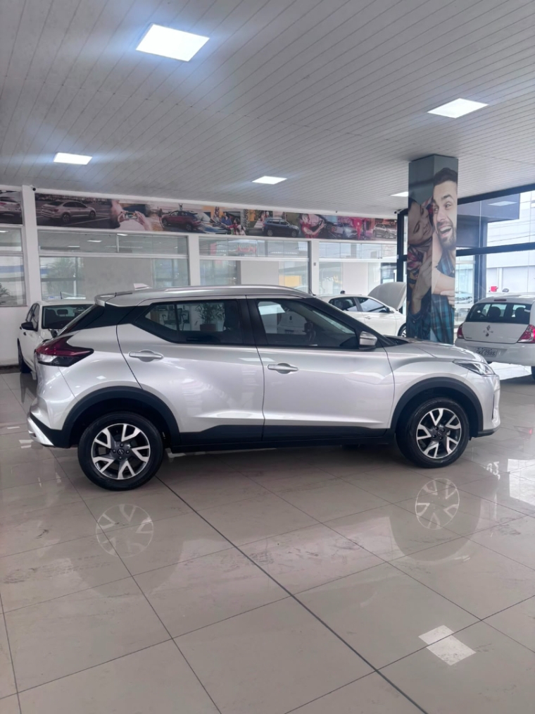 nissan kicks 1.6 16v flexstart sense xtronic 1.5 flex 4p automatico 2024