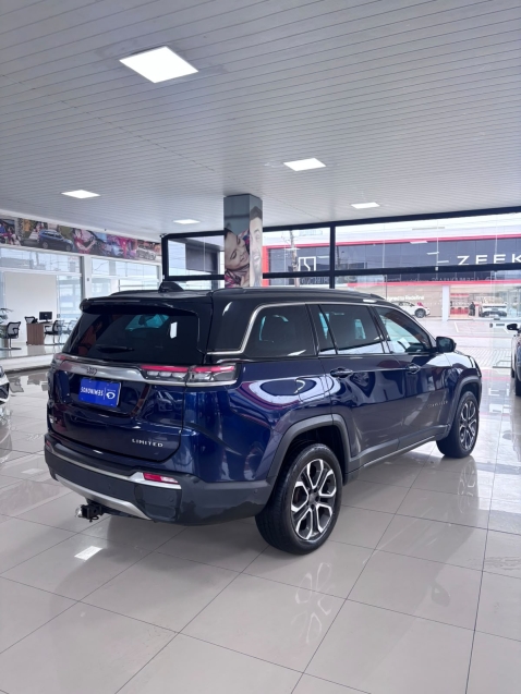 jeep commander 2.0 td380 turbo diesel limited at9 1.9 4p automatico 20233