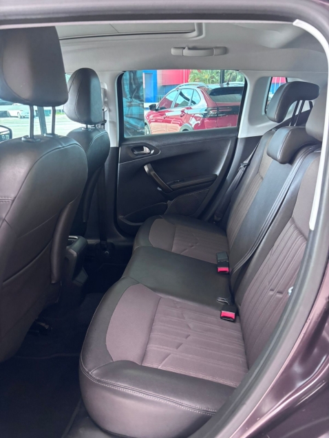 peugeot 2008 1.6 16v flex griffe 4p automatico 1.5 20178