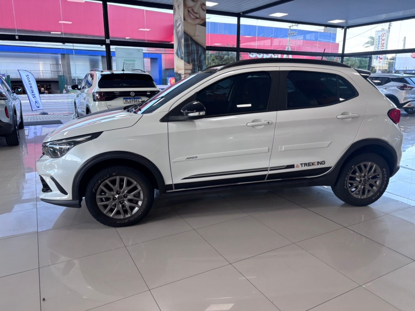 fiat argo 1.3 firefly flex trekking manual 4p 20205