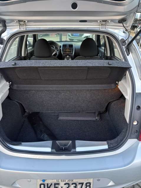 nissan march 1.6 sv 16v flex 4p manual 1.5 20156