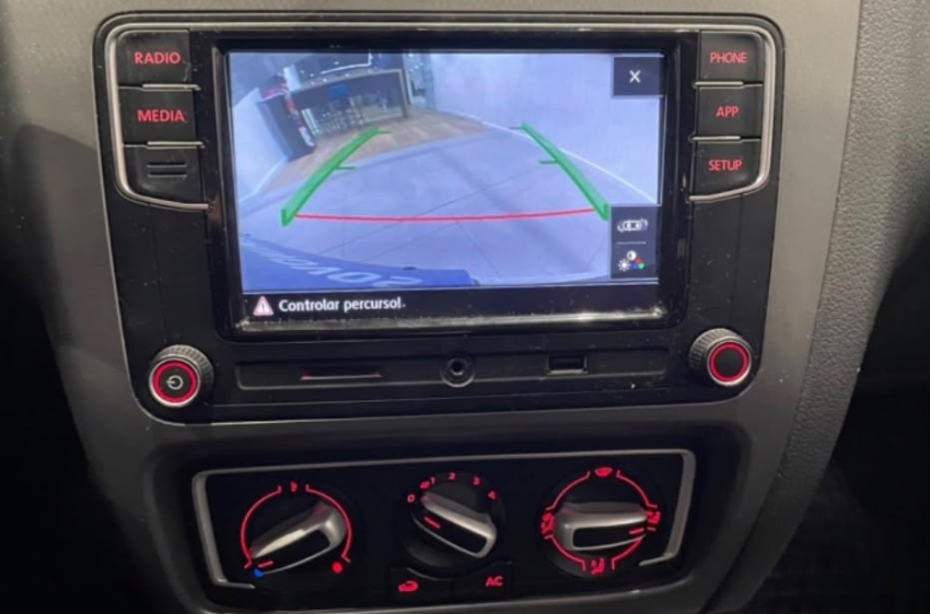 volkswagen fox 1.6 flex 20215