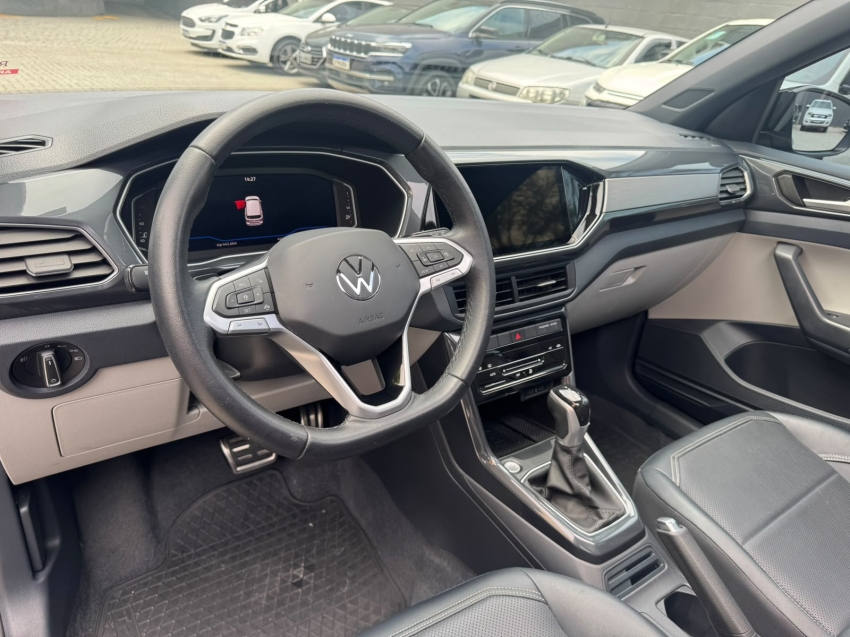 volkswagen t-cross 1.4 250 tsi total flex highline automatico 1.3 5p 202310