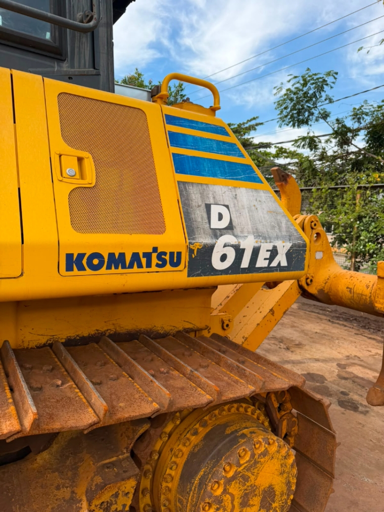 komatsu trator esteira d61ex diesel 2p manual 202010