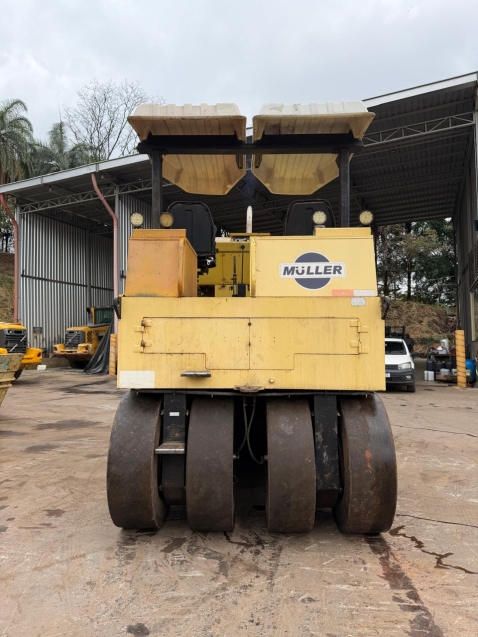 muller rolo compactador ap 26 diesel 2p automatico 20132