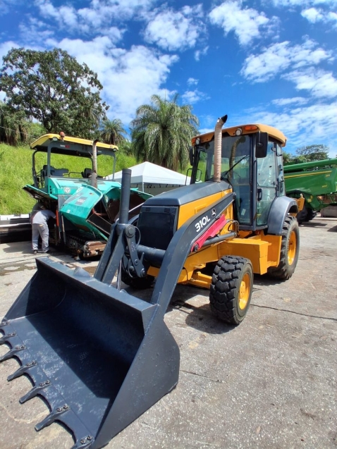 retroescavadeira	john deere  310l - 20213