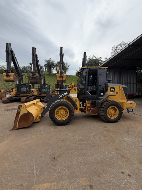 pa carregadeira	john deere  444g - 20241