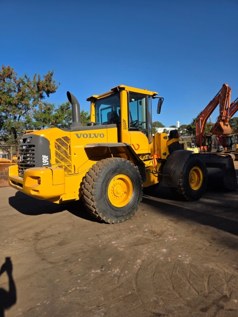 pa carregadeira  volvo l90f - 20221