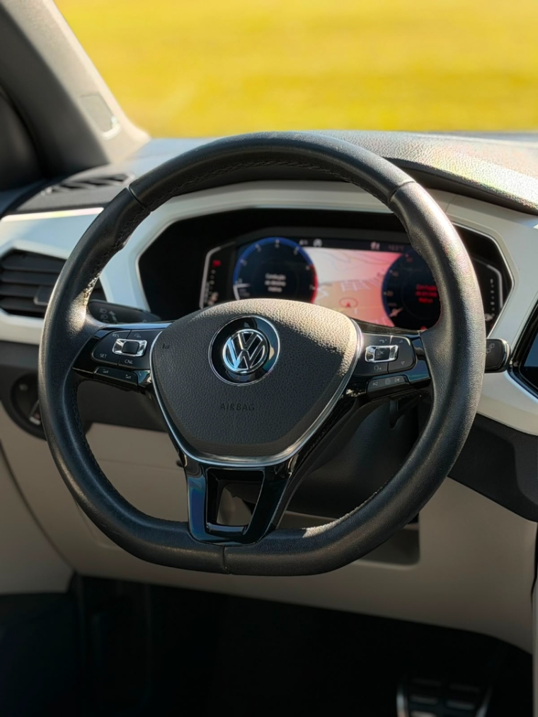 volkswagen t-cross 1.4 250 tsi total flex highline automatico 4p 202013