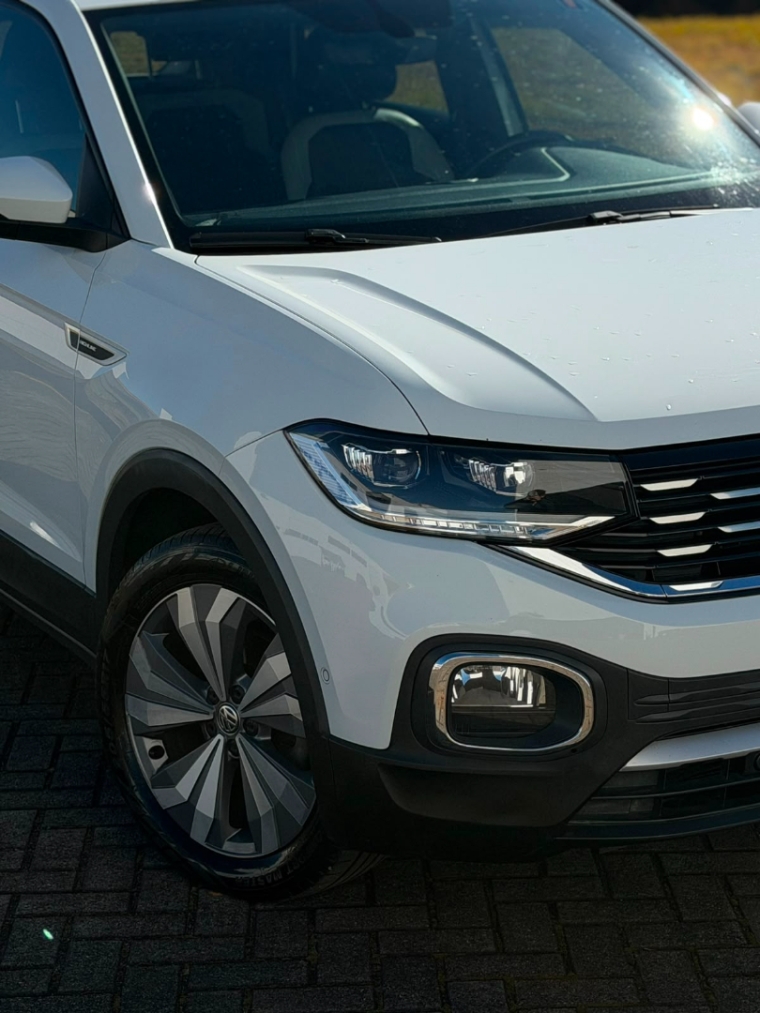 volkswagen t-cross 1.4 250 tsi total flex highline automatico 4p 20209