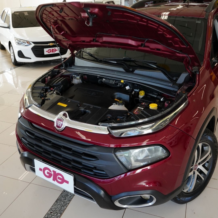 fiat toro 2.0 16v turbo diesel freedom 4wd at9 4p automatico 202115