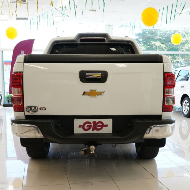 chevrolet s10 2.8 16v turbo diesel high country cd 4x4 automatico 4p 20223