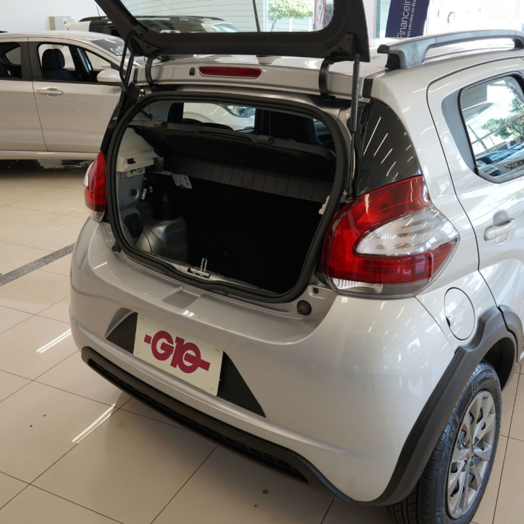 fiat mobi 1.0 evo flex trekking manual 4p 202411