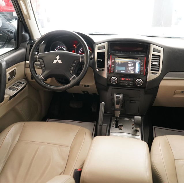 mitsubishi pajero 3.2 hpe 4x4 7 lugares 16v turbo intercooler diesel 4p automatico 20187