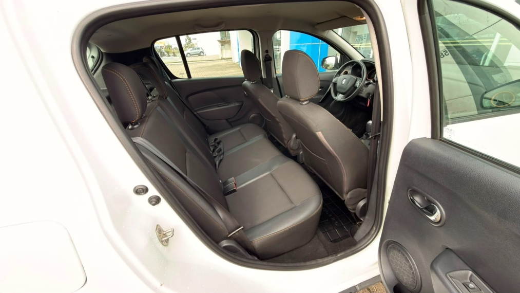 renault sandero 1.6 16v sce flex stepway dynamique easy-r 1.5 4p automatico 201910