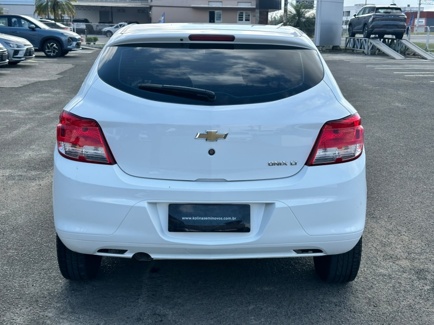 chevrolet onix 1.0 mpfi lt 8v flex 4p manual 20164