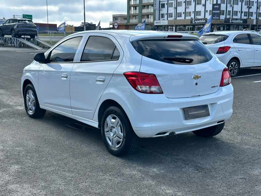 chevrolet onix 1.0 mpfi lt 8v flex 4p manual 20163