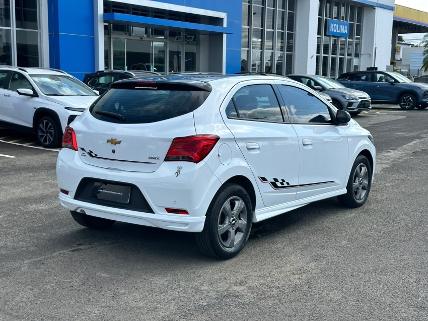 chevrolet onix 1.4 mpfi effect 8v flex 4p manual 20185