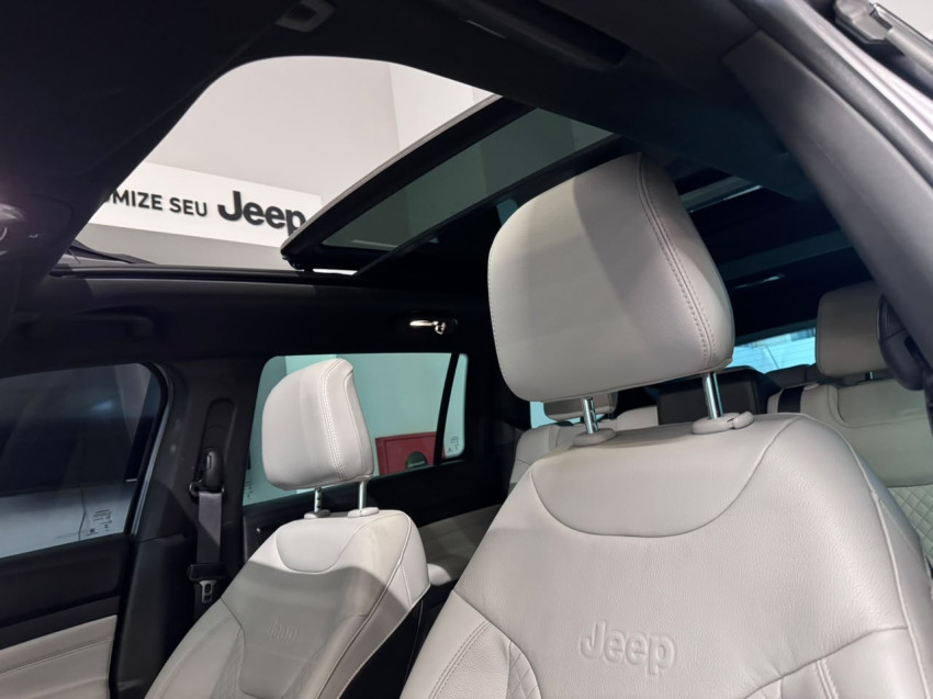 jeep commander overland t270 turbo cambio automatico 7 lugares revisado9