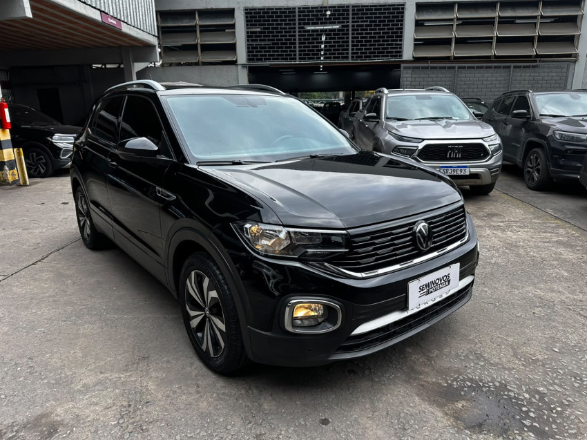 VOLKSWAGEN T-CROSS 1.4 250 TSI TOTAL FLEX HIGHLINE AT 22/23 SEMINOVO0