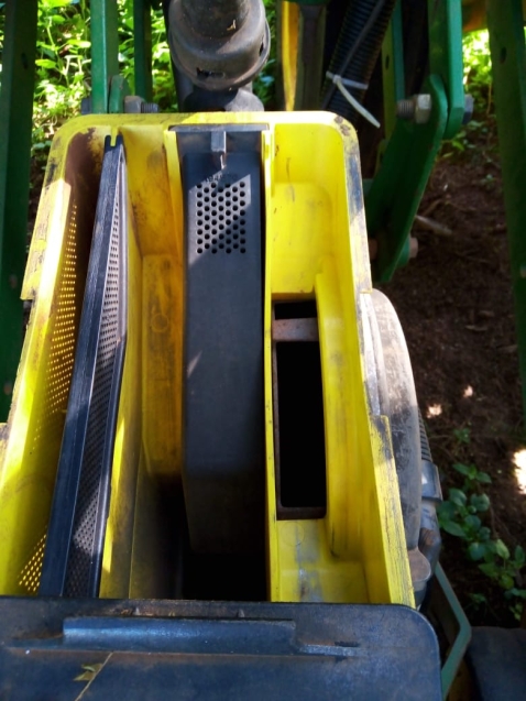 john deere plantadeira 2130 - 30 linhas 2014/20147