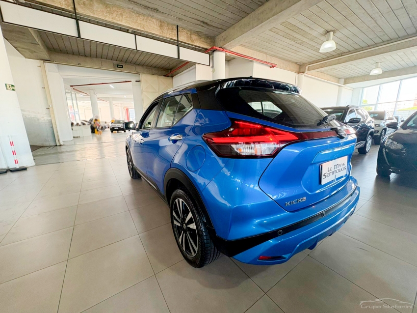 nissan kicks 1.6 16v flexstart exclusive xtronic flex 4p automatico 202211