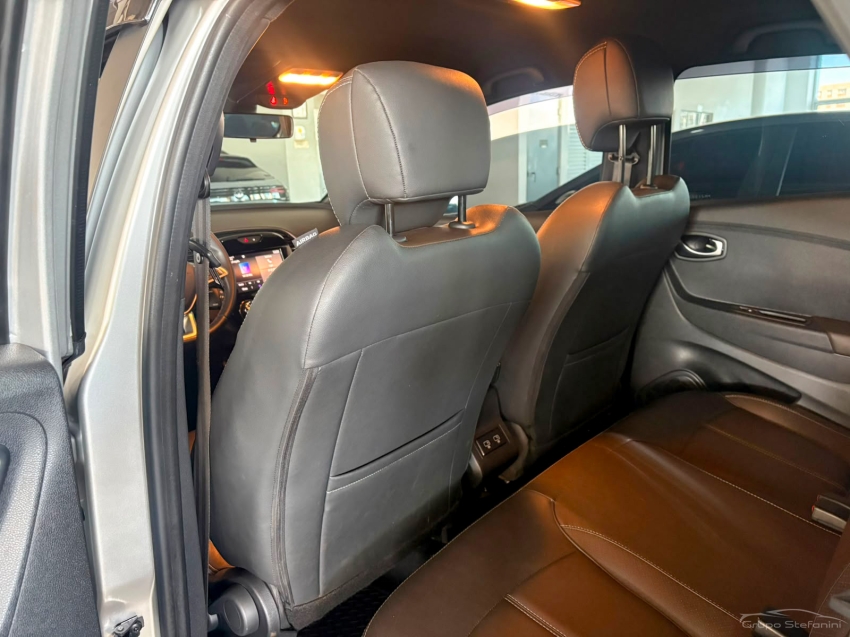 renault captur 1.3 tce flex iconic x-tronic 4p automatico 20228