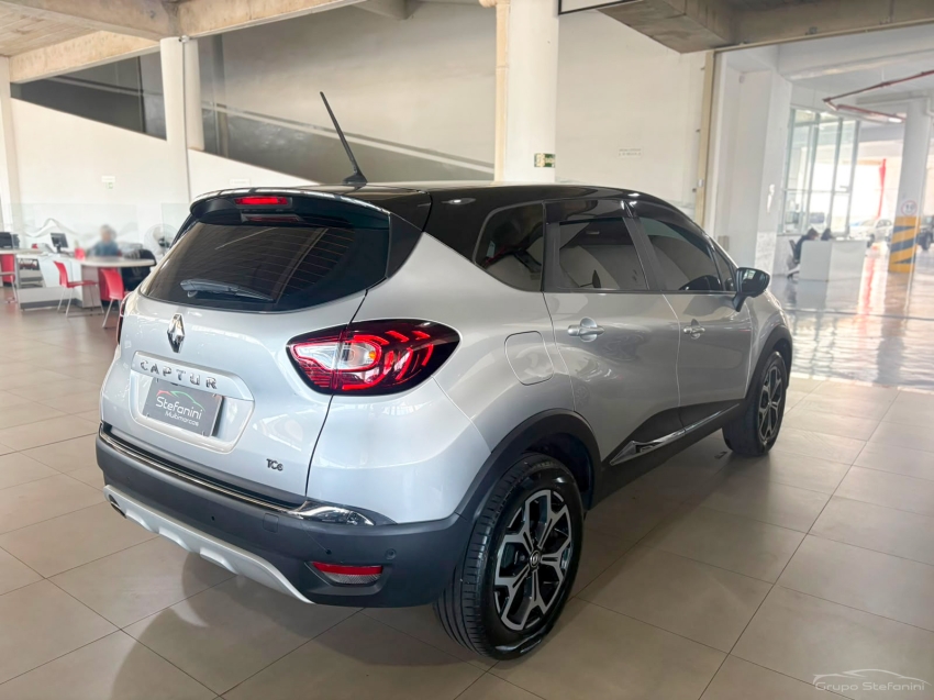 renault captur 1.3 tce flex iconic x-tronic 4p automatico 202210