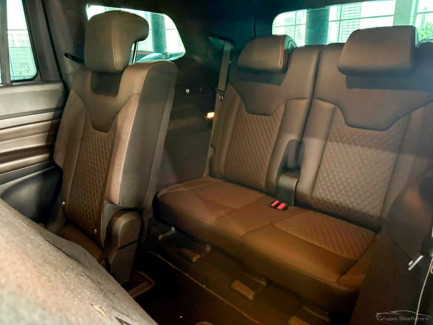 jeep commander 2.0 td380 turbo diesel overland at9 4p automatico 20227