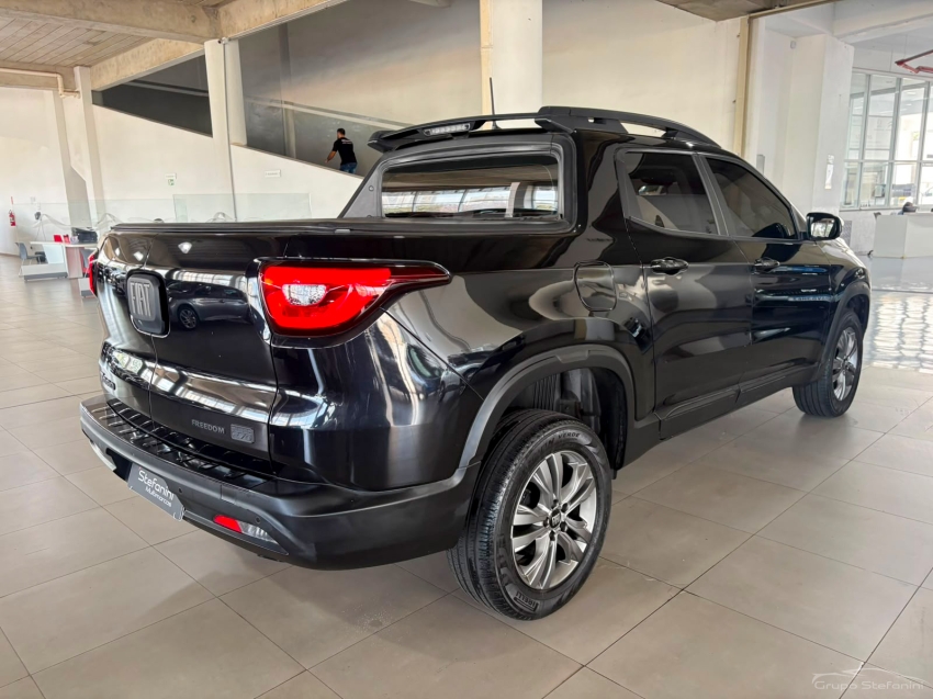 fiat toro 1.3 turbo 270 flex freedom at6 4p automatico 202510