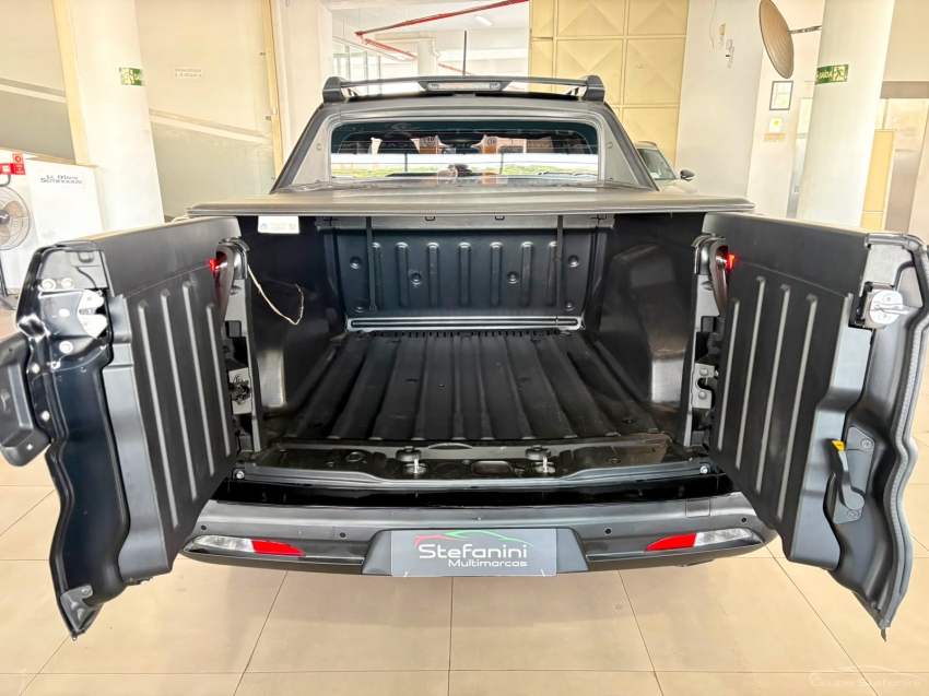 fiat toro 1.3 turbo 270 flex freedom at6 4p automatico 202512