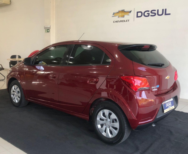 chevrolet onix 1.0 mpfi lt 8v flex 4p manual 5p 2018