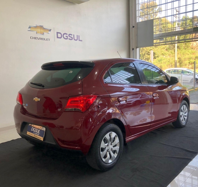 chevrolet onix 1.0 mpfi lt 8v flex 4p manual 5p 2018
