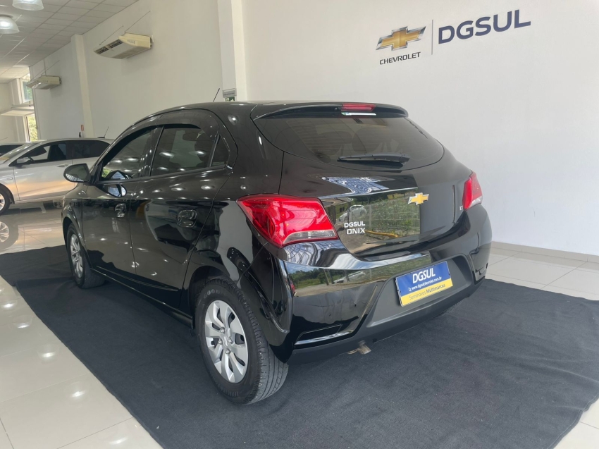 chevrolet onix 1.0 mpfi lt 8v flex 4p manual 5p 20193