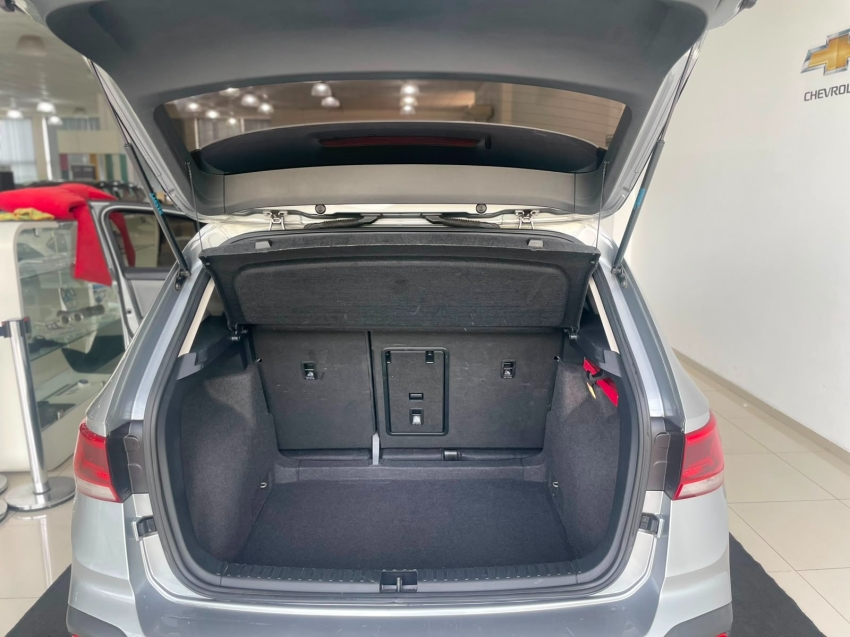 volkswagen taos 1.4 250 tsi total flex comfortline automatico 4p 202212