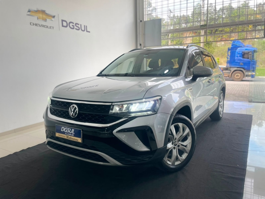 volkswagen taos 1.4 250 tsi total flex comfortline automatico 4p 2022