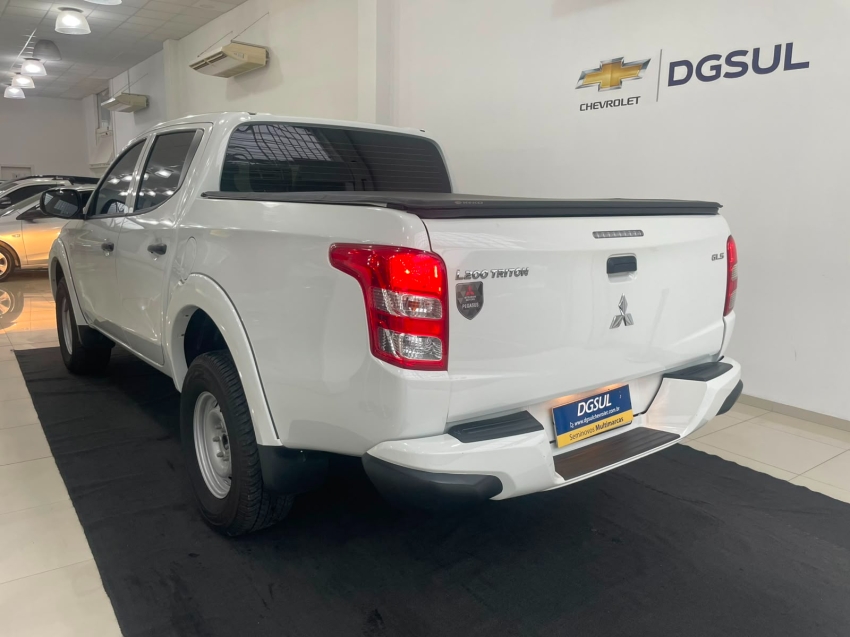 mitsubishi l200 triton 2.4 16v turbo diesel gls cd 4x4 automatico 4p 20253
