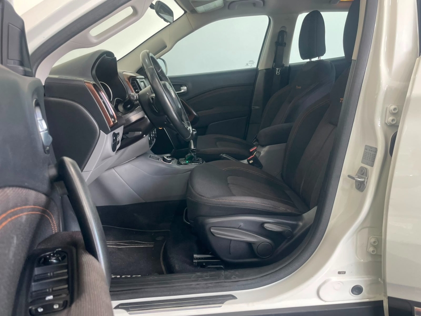 fiat toro 2.0 16v turbo diesel volcano 4wd at9 4p automatico 20189